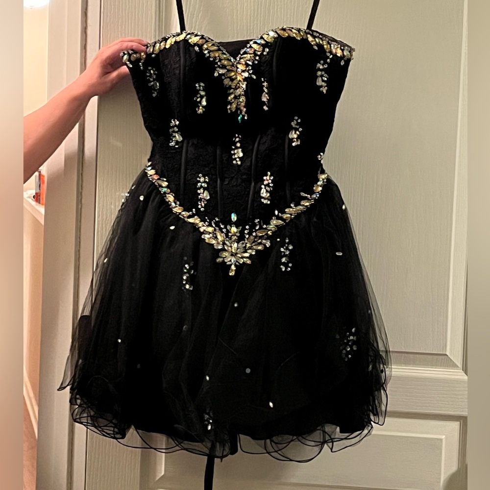 Short black glitzy prom dress